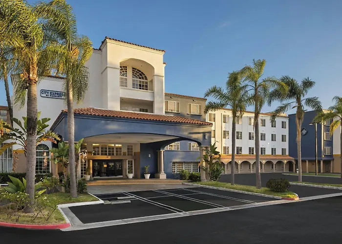 Express Inn Santa Ana